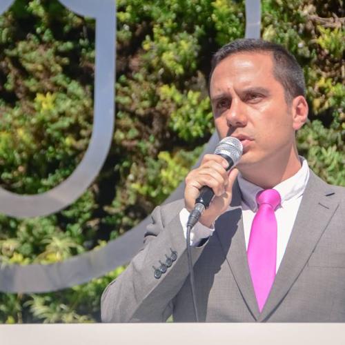 Andrés López