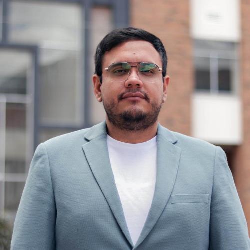 Bryan Medina R.